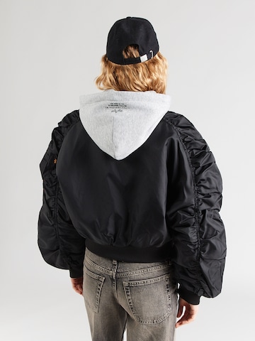 ALPHA INDUSTRIES Φθινοπωρινό και ανοιξιάτικο μπουφάν σε μαύρο