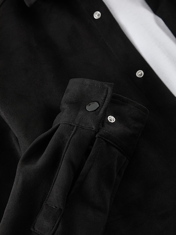 Trendyol Regular Fit Hemd in Schwarz