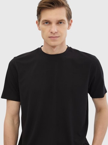 Ramsey Shirt in Zwart