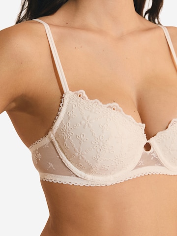 Classico Reggiseno 'JANE' di ETAM in beige