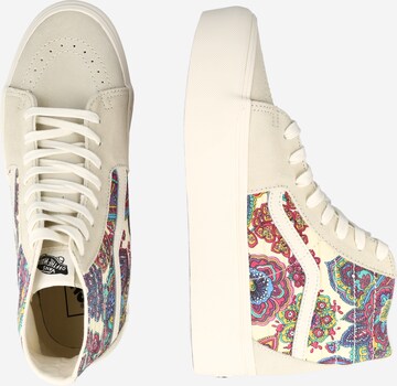 Baskets hautes VANS en blanc