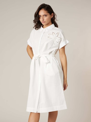 Deeluxe Kleid in Weiß