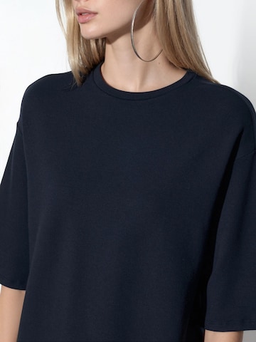 T-shirt Busem en bleu