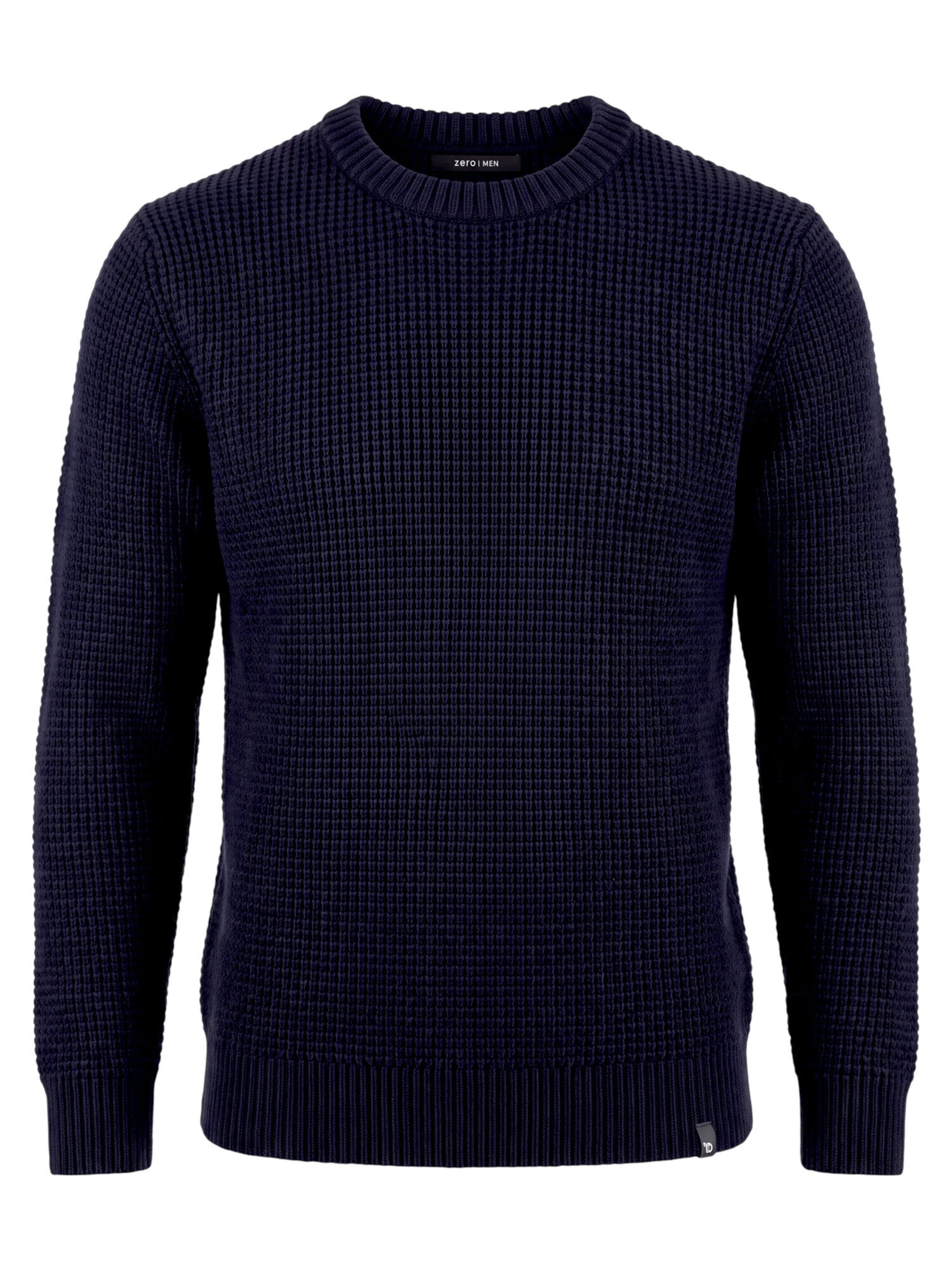 Pull-over zero en bleu : devant