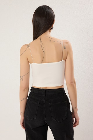 Trendyol Top - Béžová