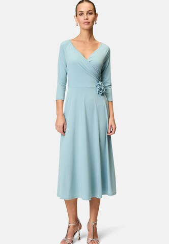 zero Jurk in Blauw: voorkant
