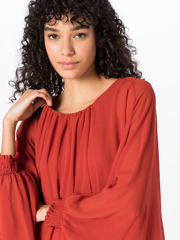 Robe 'TODAY' NAF NAF en rouge