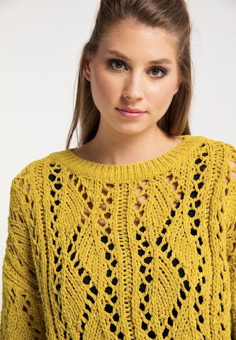 myMo ROCKS Sweater in Yellow
