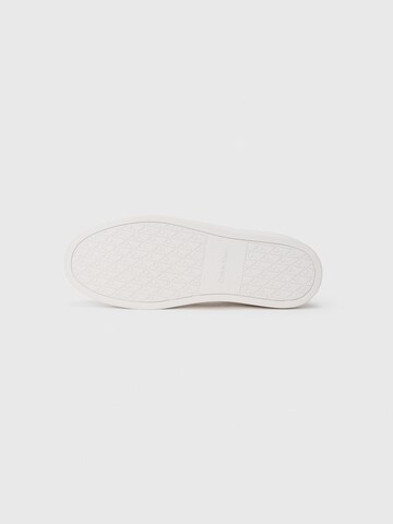 Sneaker bassa 'CLASSIC' di Calvin Klein in bianco