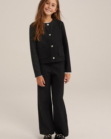 WE Fashion Strickjacke in Schwarz