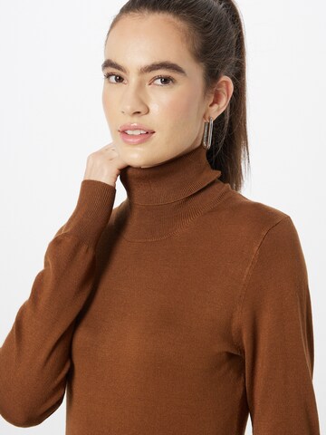 Pull-over 'Astrid' Kaffe en marron