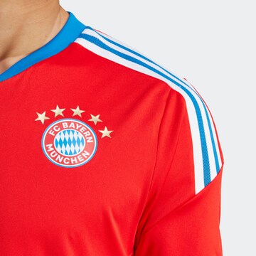 ADIDAS SPORTSWEAR - Camiseta de fútbol 'Fc Bayern Condivo 22' en rojo