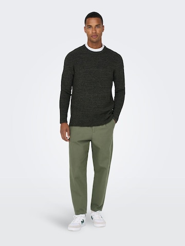 Only & Sons Regular Pleat-Front Pants 'Dew' in Green