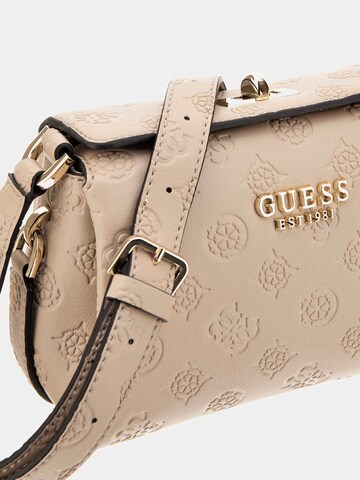 GUESS Umhängetasche 'Phoebe' in Beige