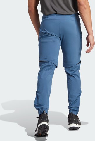 Effilé Pantalon outdoor ADIDAS TERREX en bleu