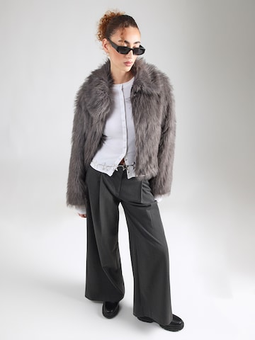 WEEKDAY Вязаная кофта в Белый