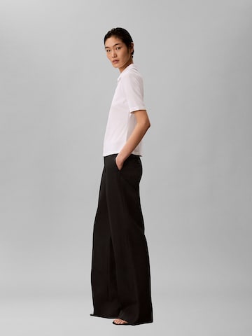 T-shirt Calvin Klein en blanc