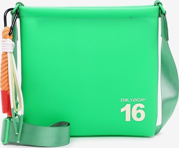 Emily & Noah Shoulder Bag ' Sweet 16 ' in Green: front