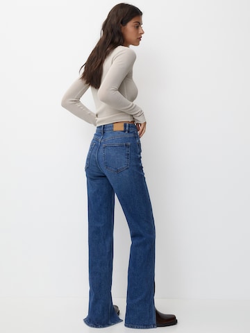 Pull&Bear Regular Jeans in Blue