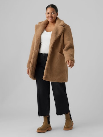 Vero Moda Curve Wintermantel in Bruin