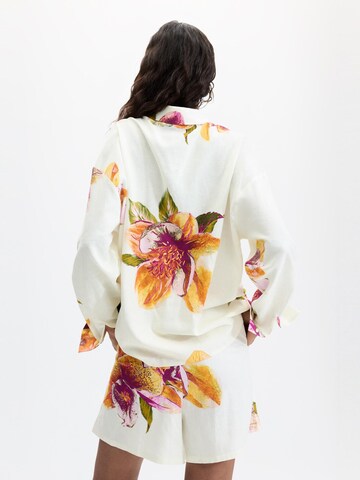 Desigual - Blusa en blanco
