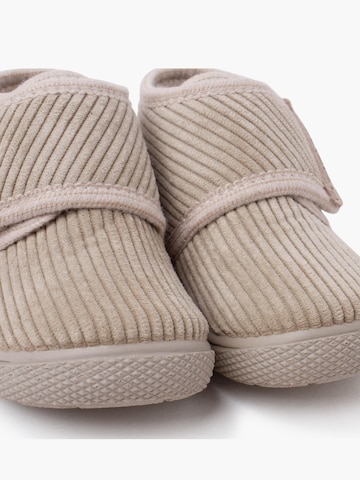 Pisamonas - Pantufa em cinzento