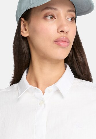 Bluză de la TIMBERLAND pe alb