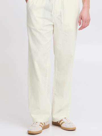 Regular Pantalon ' BHVOLKER ' BLEND en blanc