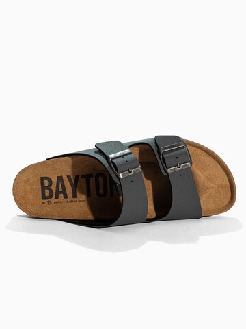 Bayton Sandale in Grau