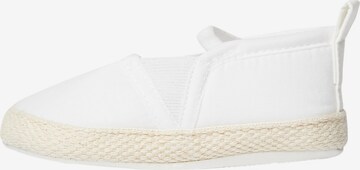 DeFacto First-Step Shoes in White: front