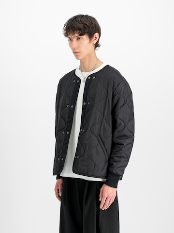 ALPHA INDUSTRIES Jacke 'Studio' in Schwarz: Vorderseite