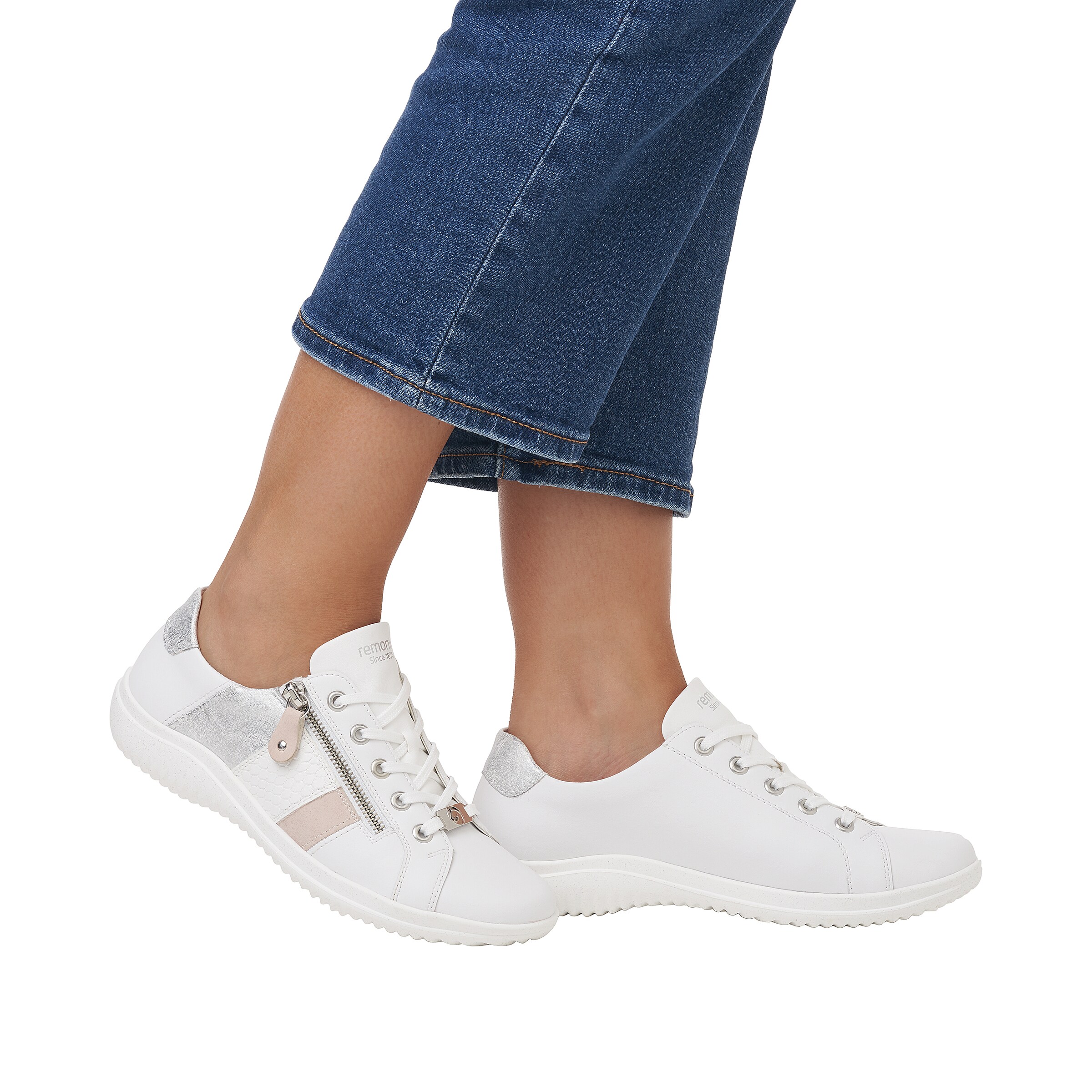 Chaussure de sport à lacets ' D1E00 ' REMONTE en blanc : devant