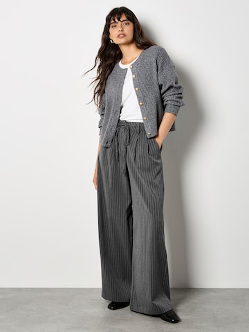 Wide leg Pantaloni di Apricot in grigio