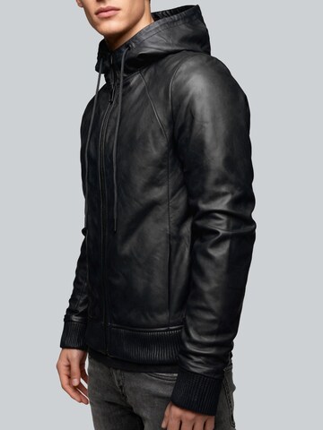 Crone Between-Season Jacket 'BOBBY' in Black