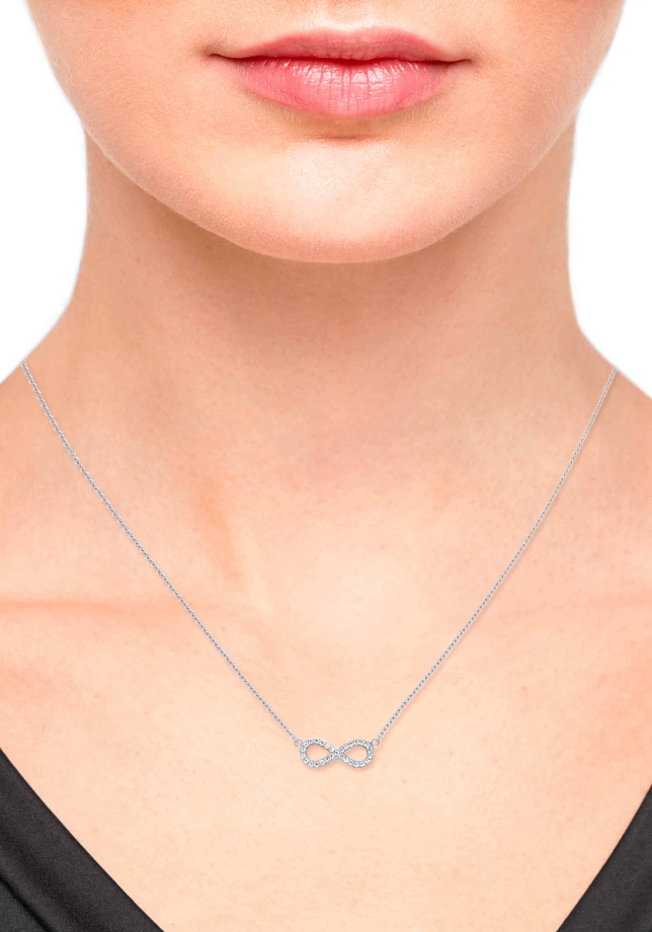s.Oliver Necklace in Silver