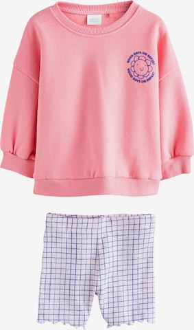 Next Setti värissä vaaleanpunainen: etupuoli