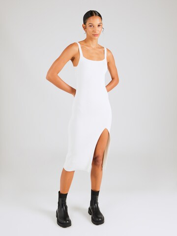 Robe HOLLISTER en blanc : devant