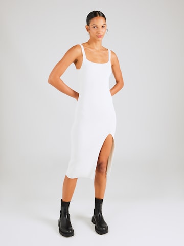 Robe HOLLISTER en blanc : devant