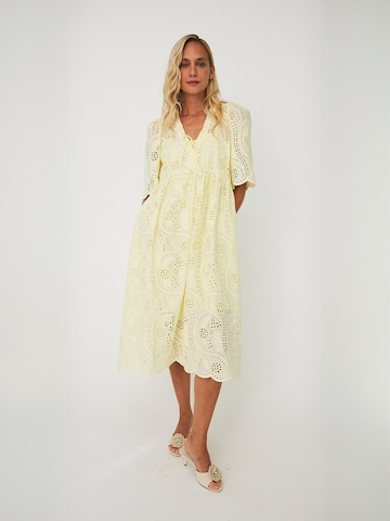 Robe ' Breezecras ' Crās en jaune
