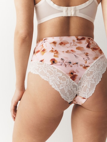 Next - Cueca em bege