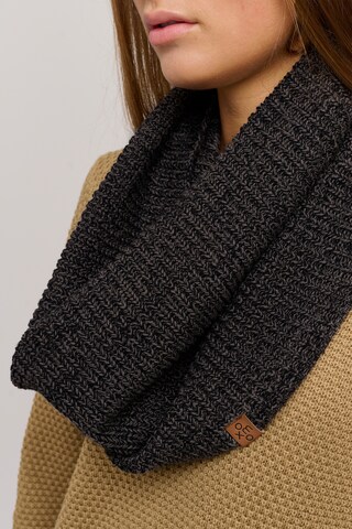 Oxmo Tube Scarf in Black