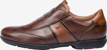 LLOYD Classic Flats 'Albano' in Brown: front