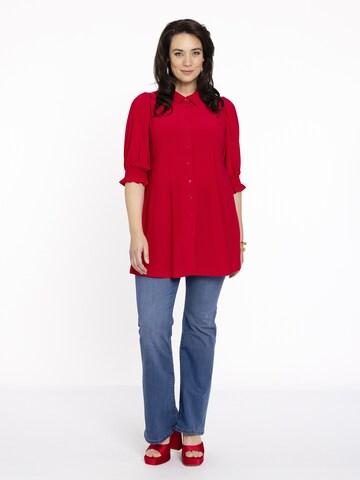 Yoek Blouse in Red