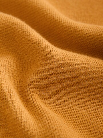 Next Svetr – žlutá