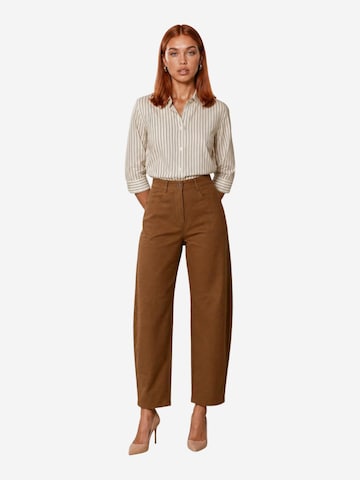 Regular Pantalon 'Pantaloni Cotone Dritti PE26085' I AM en marron