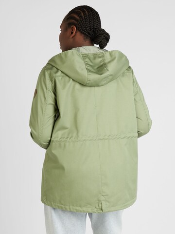 Parka mi-saison 'LORCA' ONLY Carmakoma en vert