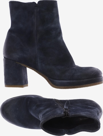 MJUS Dress Boots in 39 in Blue: front