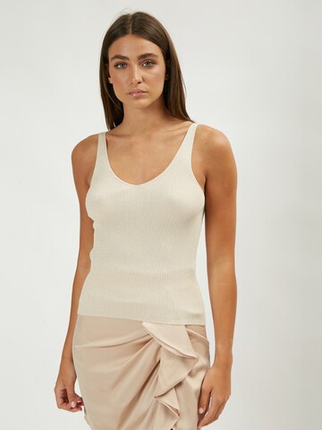 Influencer Top in Beige: voorkant