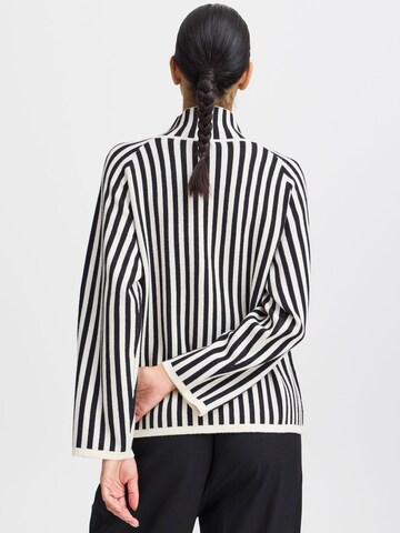 Pull-over 'BYOTARI' b.young en noir