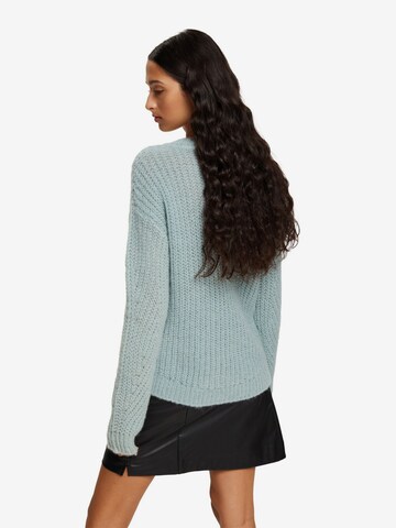 ESPRIT Sweater in Green